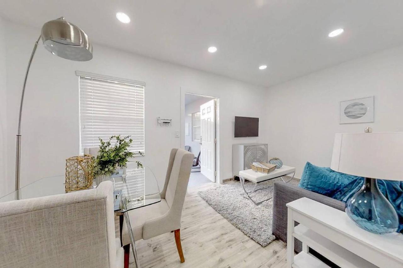 Chic 1 Bedroom W Parking Space & Walk To The Beach #6 好莱坞 外观 照片